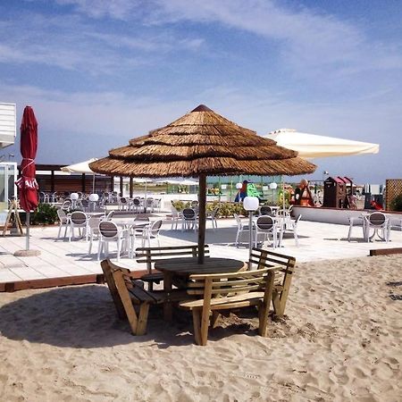 Raffaello Family Resort Lido di Spina Dış mekan fotoğraf